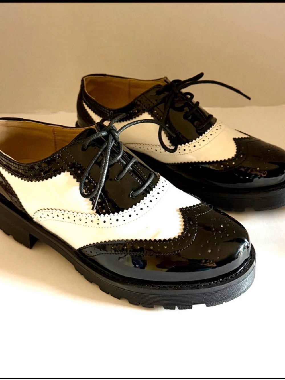 Patent Black & White Wingtip Oxford Flats - Women's Lace-Up Loafers